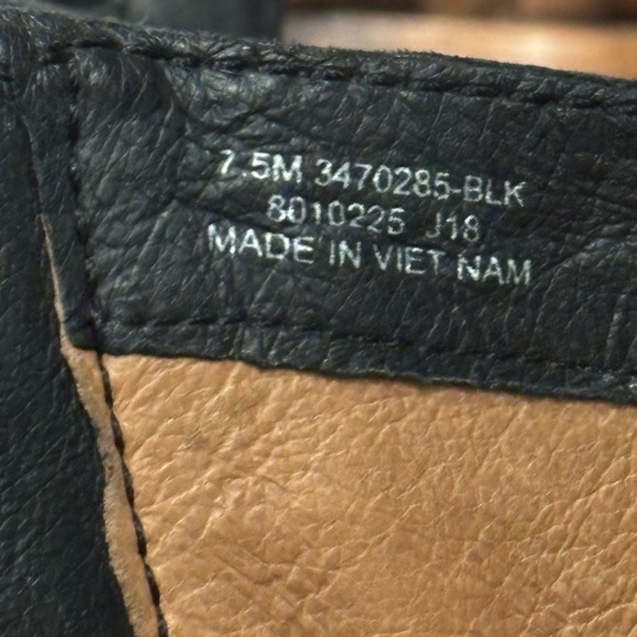 Frye Black Leather Ankle Booties with Zipper size 7.5 Great condition! - Picture 10 of 15